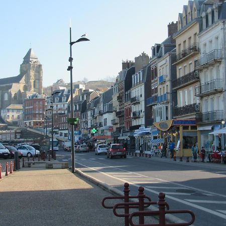 Entre Mer Et Falaises Le Tréport Esterno foto